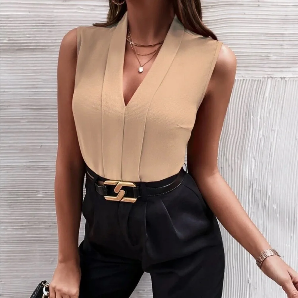 Tan Tanktop - Picture 3 of 8